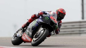 motogp-la-disperazione-del-campione-le-altre-moto-sembrano-razzi