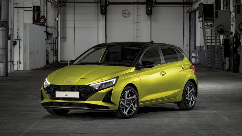 hyundai-i20-restyling-2023-interventi-soft-e-dotazione-adas-superiore