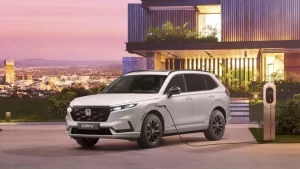 nuova-honda-cr-v-per-la-prima-volta-e-anche-ibrida-plug-in