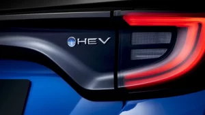 gamma-toyota-2024-arriva-la-yaris-potenziata-prima-visione-su-bz3x
