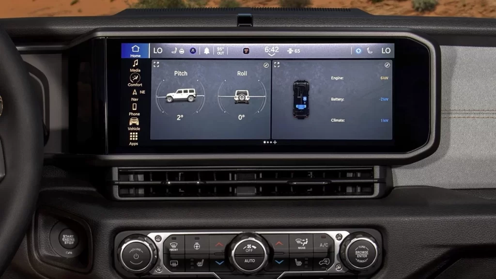 jeep-wrangler-4xe-restyling-2024-ordini-aperti-i-prezzi-e-la-novita-uconnect-5