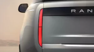 range-rover-elettrica-2024-il-lusso-silenzioso-in-fuoristrada