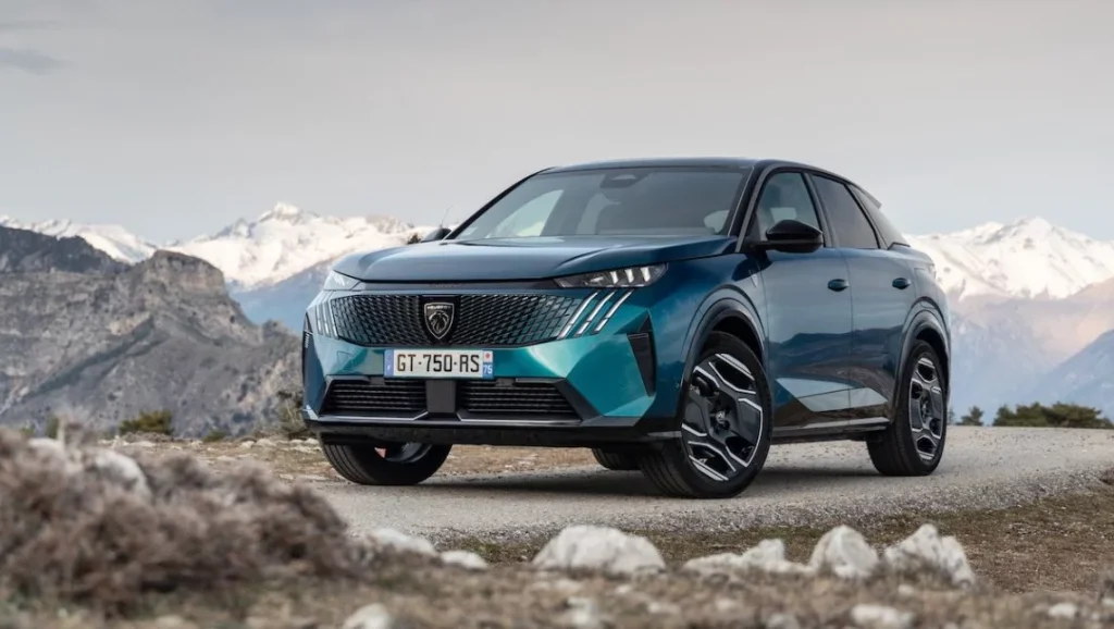 nuovo-peugeot-3008-una-nuova-metamorfosi