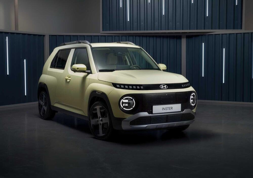hyundai-inster-essantissima-la-citycar-elettrica-prezzi-e-caratteristiche