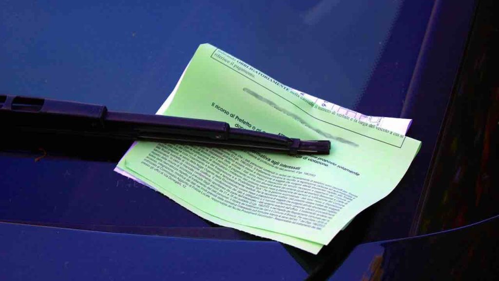 se-lo-fai-ti-spediscono-dritto-in-galera-la-nuova-regola-terrorizza-gli-italiani